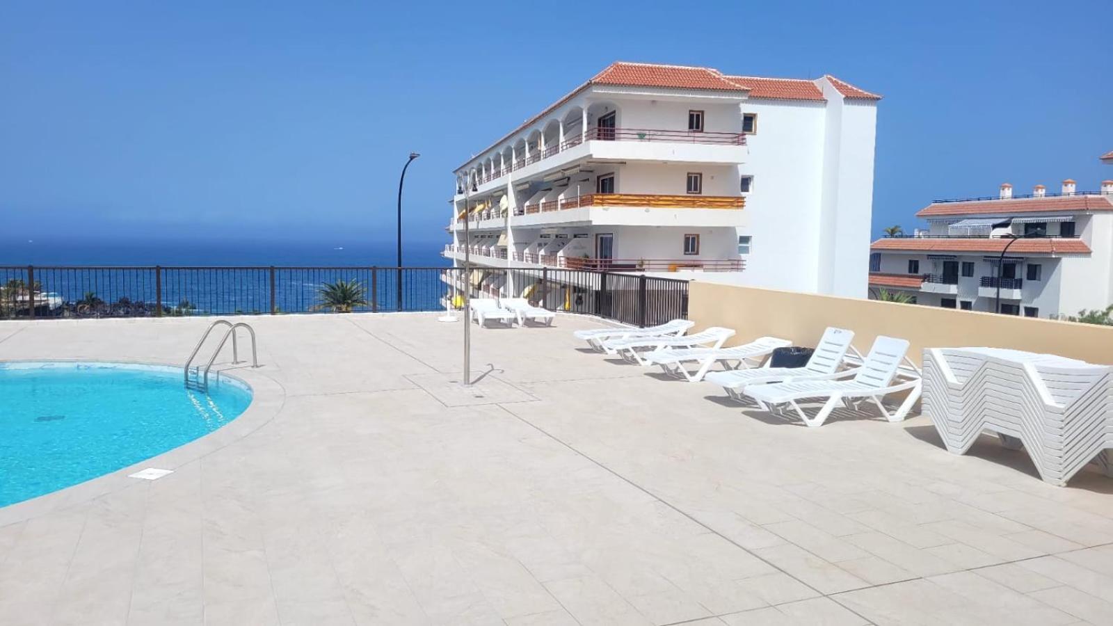 Oceanfront Beach Apartment La Arena Puerto de Santiago  Exterior photo