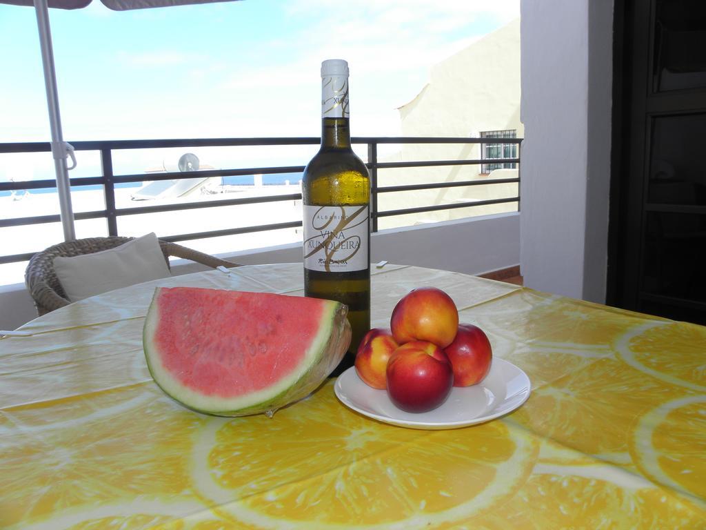 Oceanfront Beach Apartment La Arena Puerto de Santiago  Exterior photo